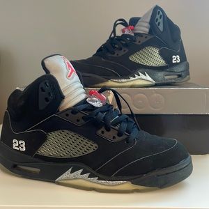 Air Jordan retro 5 metallic 2007